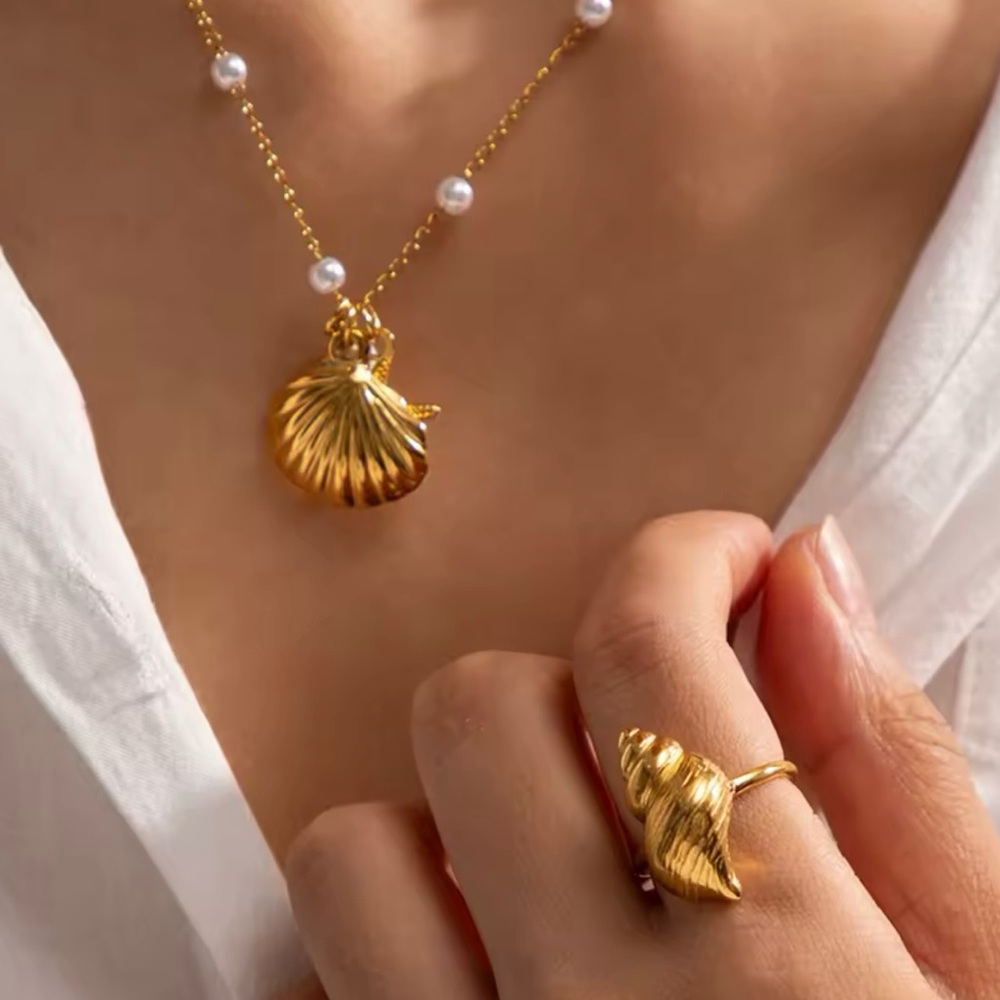 ◾️18K Gold Plated Shell Starfish Imitation Pearl Pendant Necklace